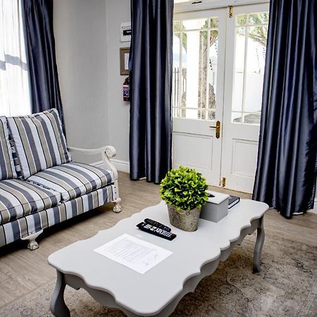 French Karoo Guesthouse Beaufort West Eksteriør billede